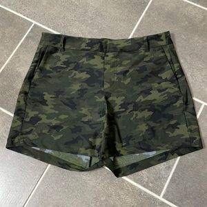 SPANX Camouflage Athletic Shorts